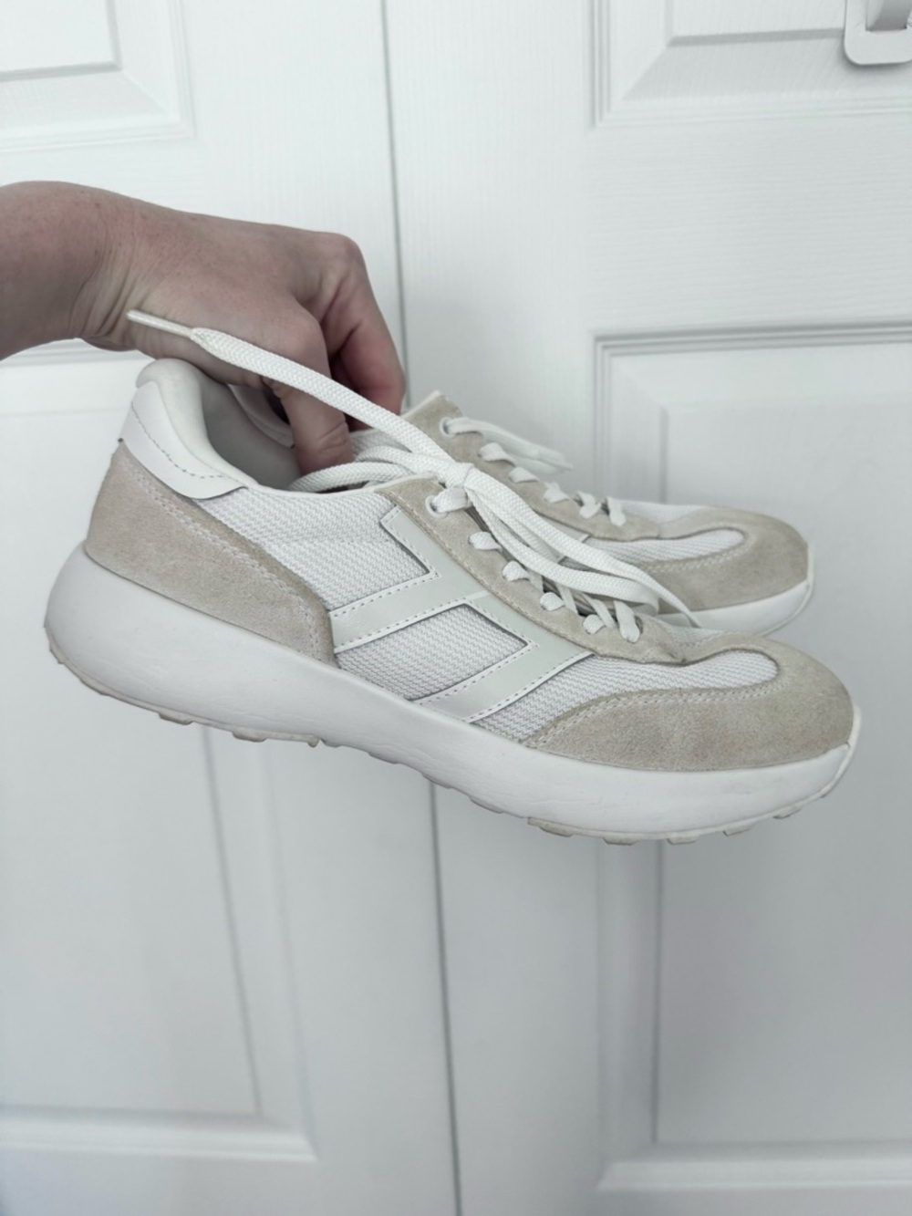 Women's Le Tigre Le TIGRE Baxter Sneaker sz 8 - good condition